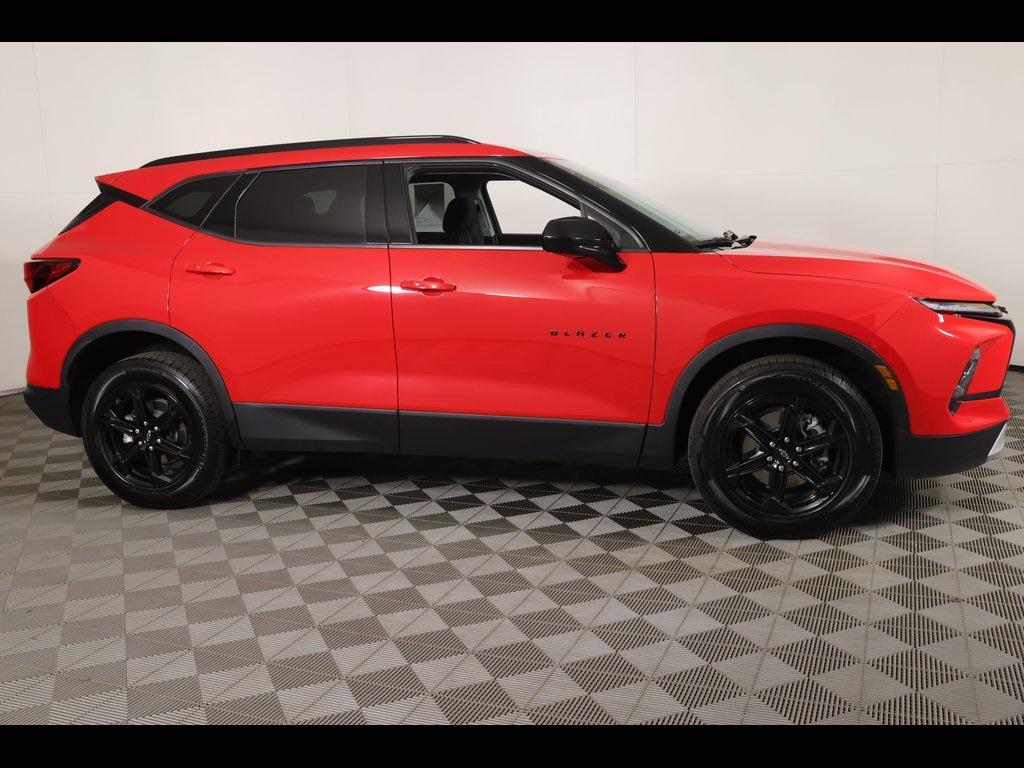 used 2024 Chevrolet Blazer car, priced at $31,877