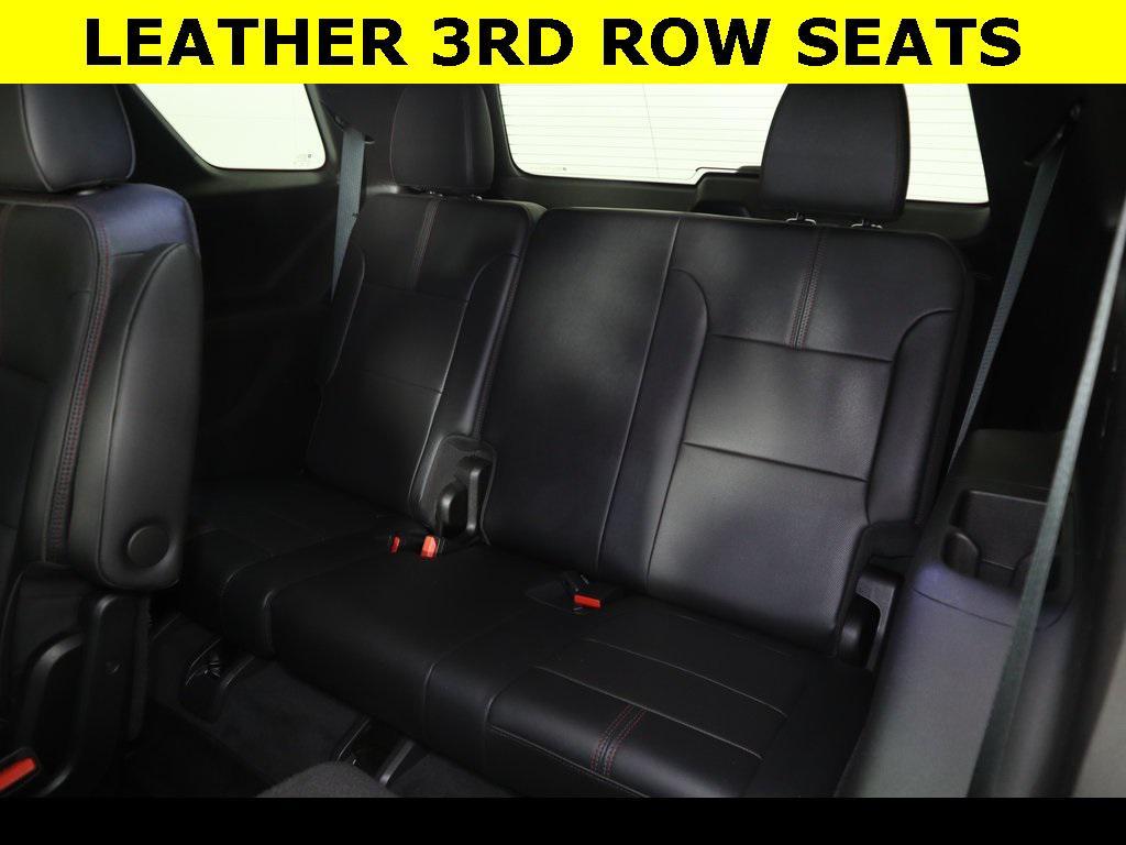 used 2022 Chevrolet Traverse car, priced at $36,454