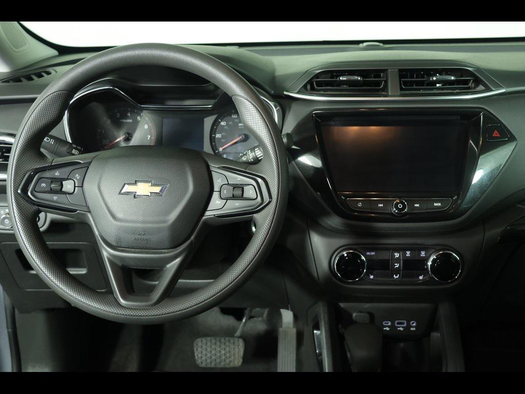 used 2022 Chevrolet TrailBlazer car, priced at $21,858