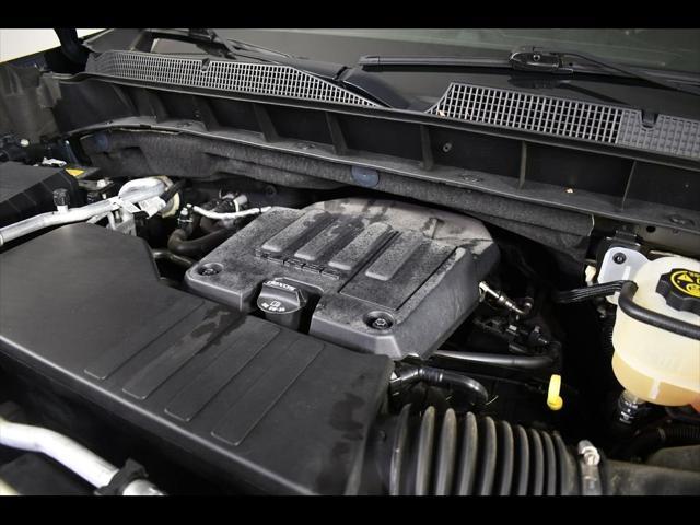 used 2022 Chevrolet Silverado 1500 car, priced at $36,265