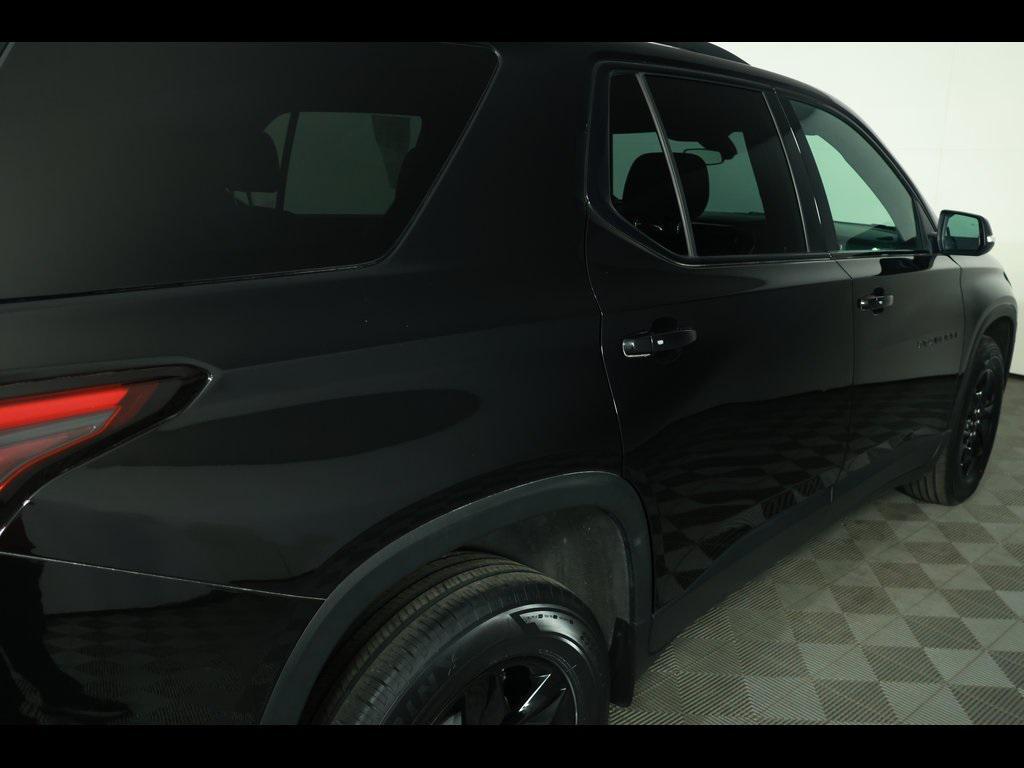 used 2022 Chevrolet Traverse car, priced at $34,291