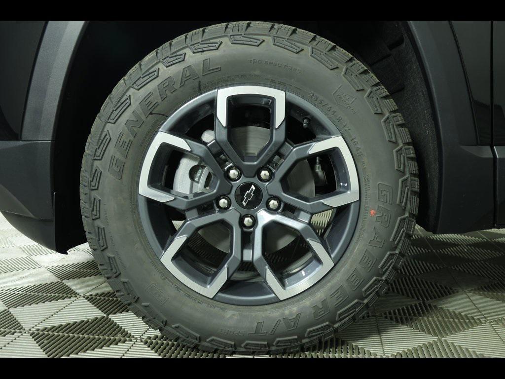 new 2026 Chevrolet Equinox car, priced at $39,672