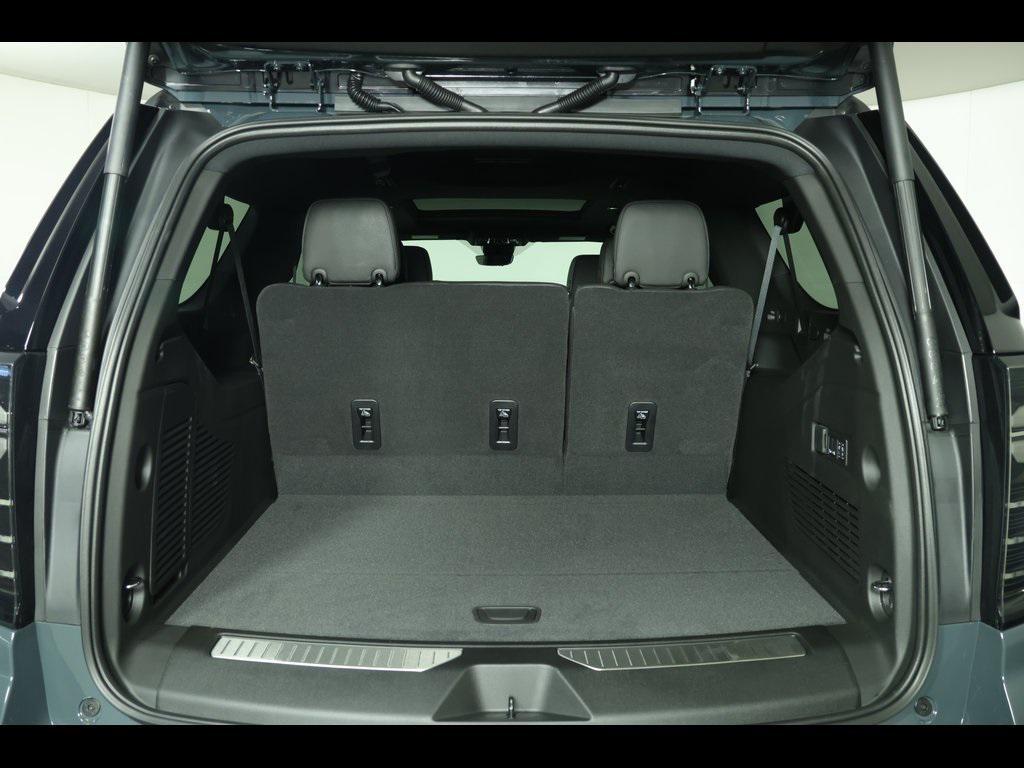 new 2026 Chevrolet Suburban car, priced at $88,995