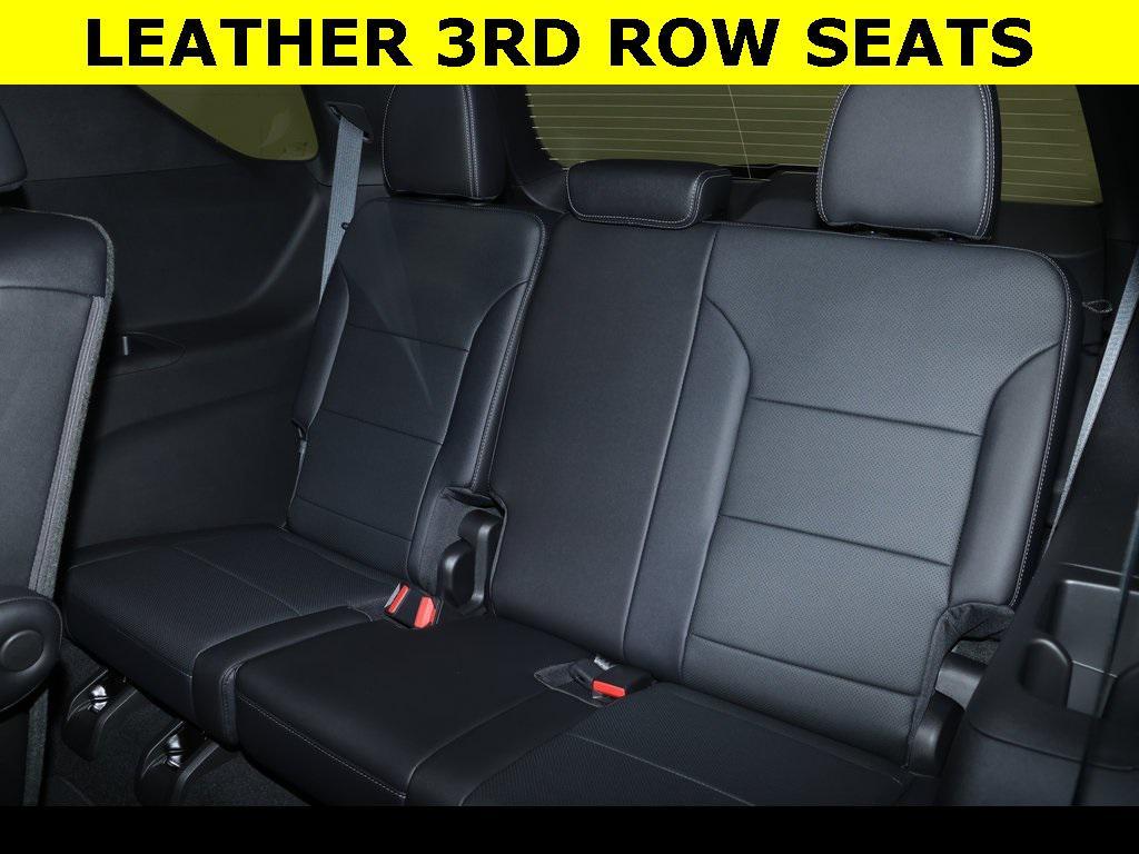 new 2026 Chevrolet Traverse car, priced at $49,390