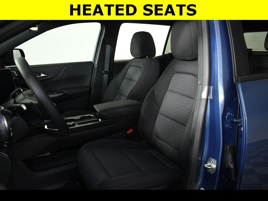 new 2026 Chevrolet Equinox car, priced at $29,340
