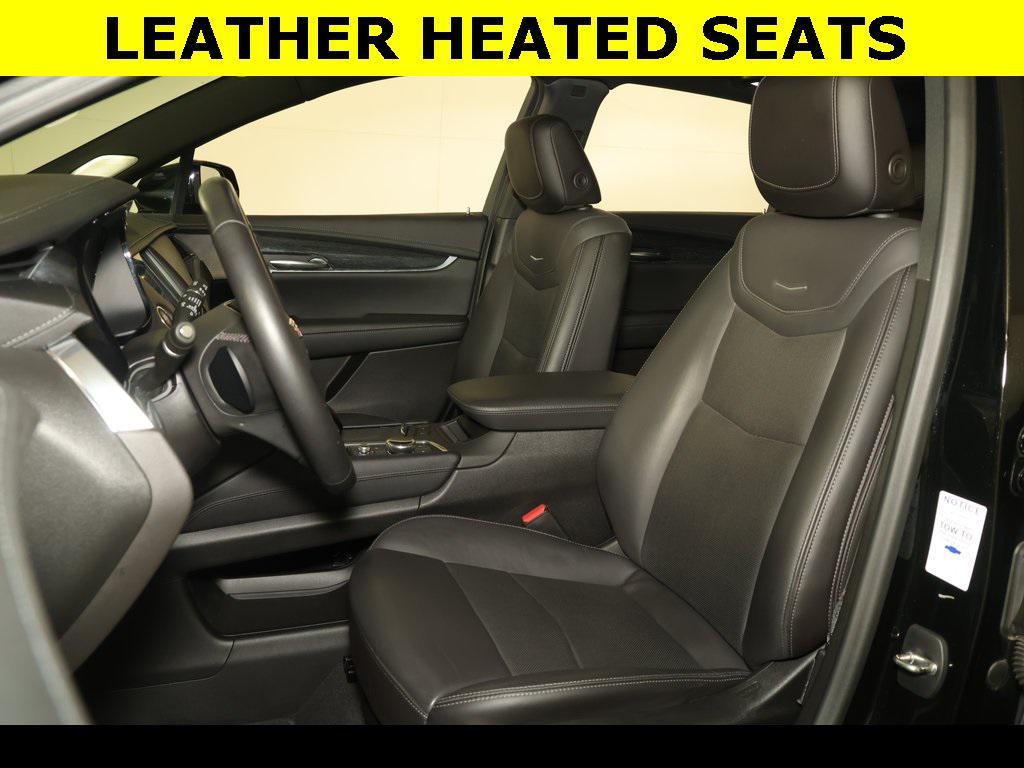 used 2022 Cadillac XT5 car, priced at $36,460
