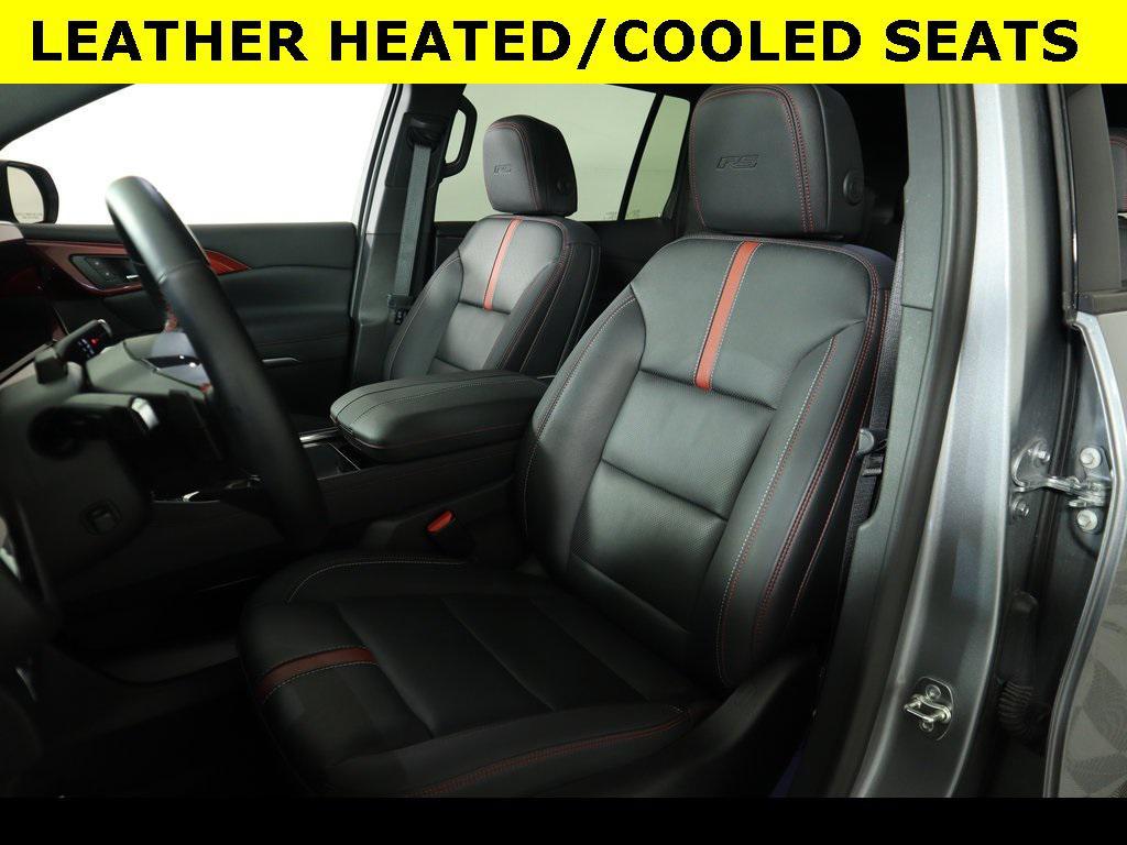 used 2024 Chevrolet Traverse car, priced at $52,908