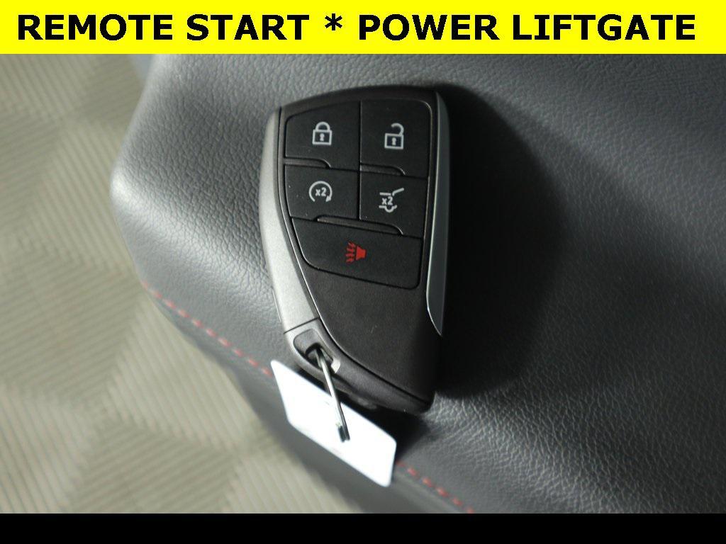 used 2024 Chevrolet Traverse car, priced at $52,908
