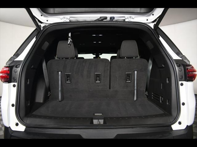 used 2023 Chevrolet Traverse car, priced at $33,547