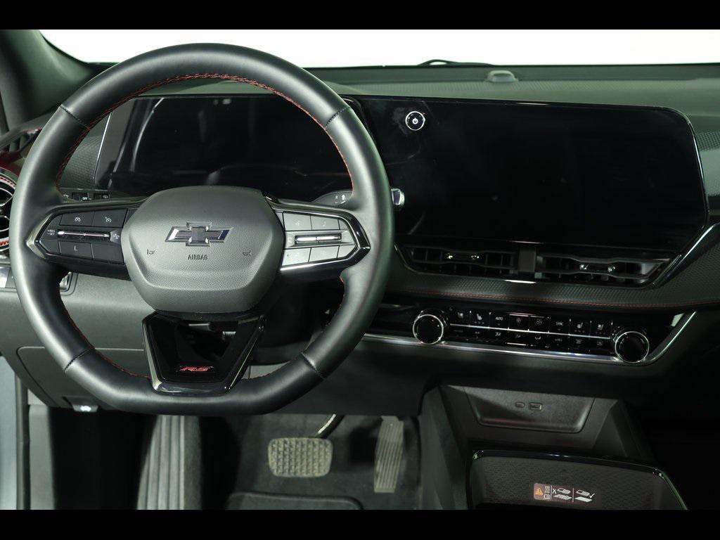 used 2025 Chevrolet Equinox car, priced at $35,952