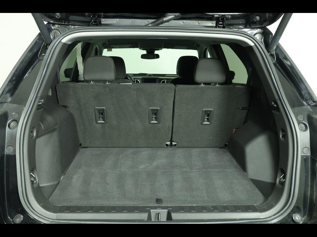 used 2022 Chevrolet Equinox car, priced at $22,826