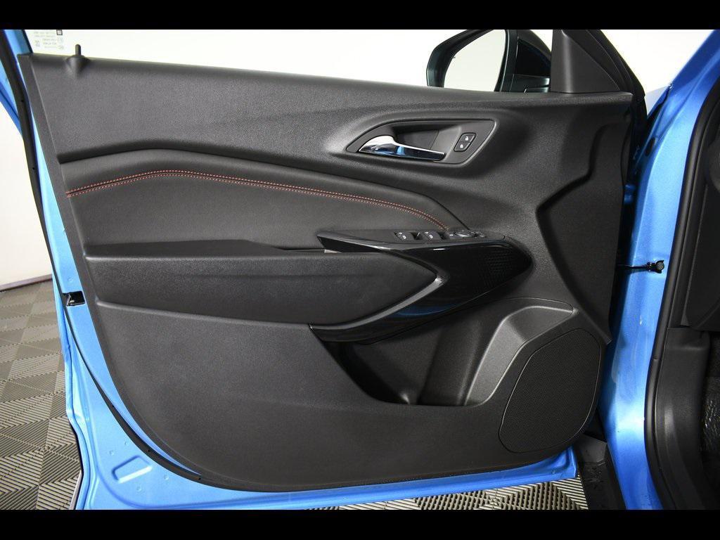 new 2025 Chevrolet Trax car, priced at $27,350