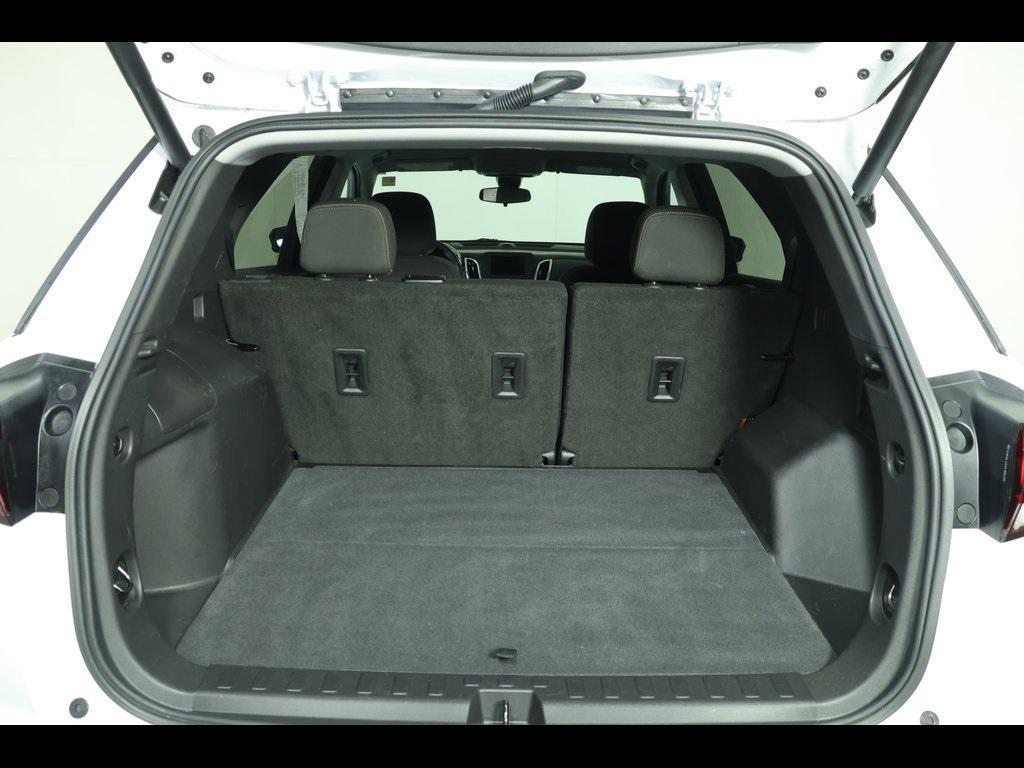 used 2022 Chevrolet Equinox car, priced at $23,379