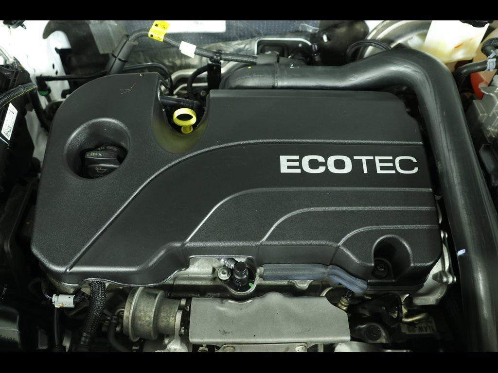 used 2022 Chevrolet Equinox car, priced at $23,379