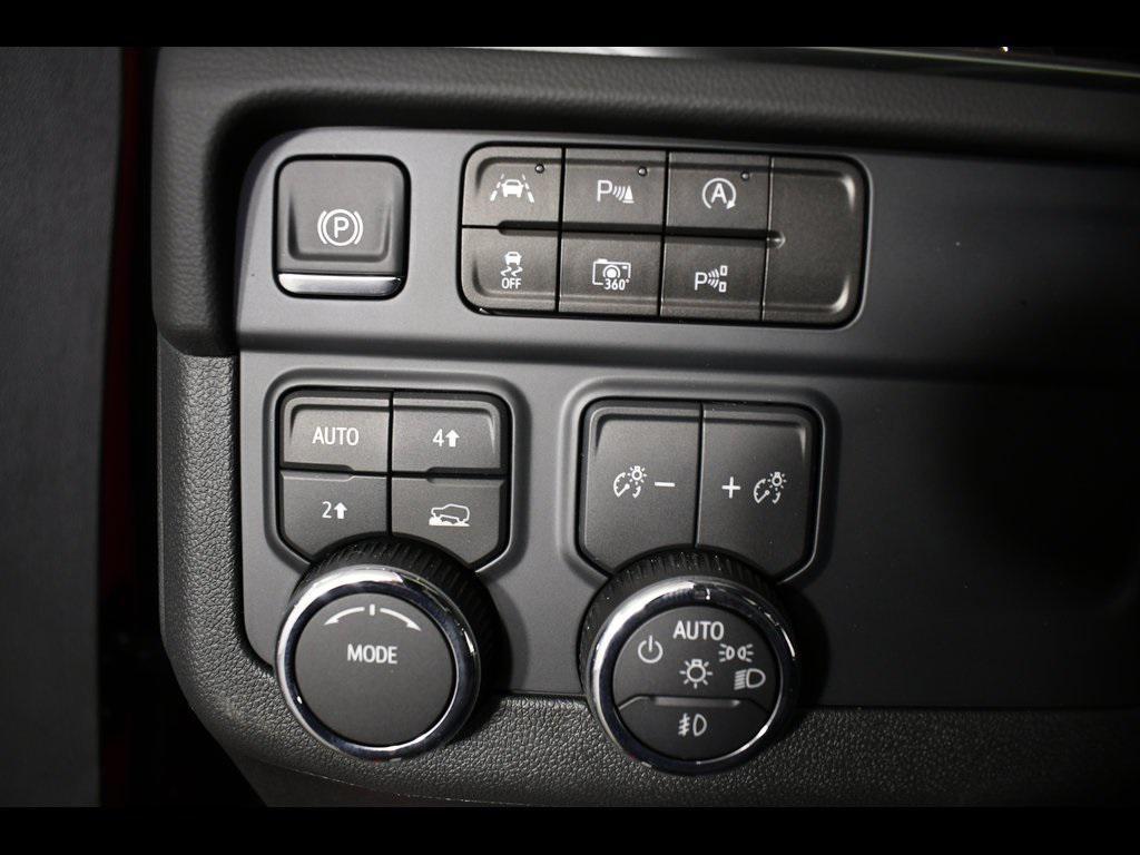 new 2025 Chevrolet Tahoe car, priced at $73,565