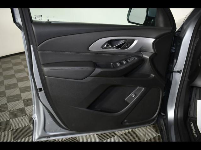 used 2023 Chevrolet Traverse car, priced at $35,897