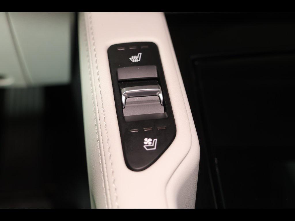 used 2022 Kia Telluride car, priced at $30,525