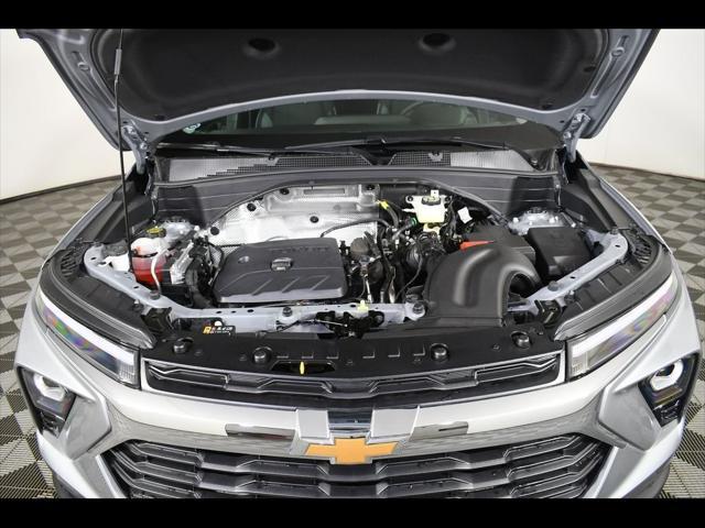 new 2025 Chevrolet TrailBlazer car, priced at $28,330