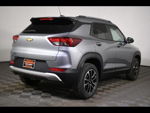 new 2025 Chevrolet TrailBlazer car, priced at $28,330