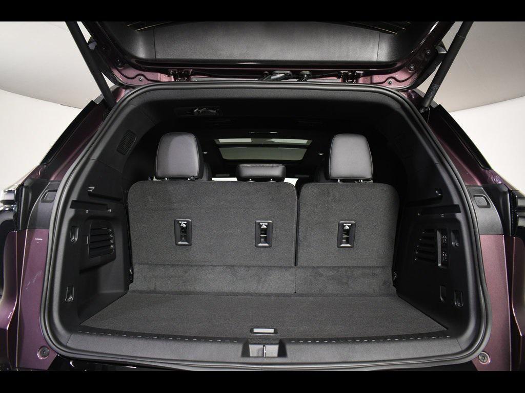 new 2025 Chevrolet Traverse car, priced at $61,025