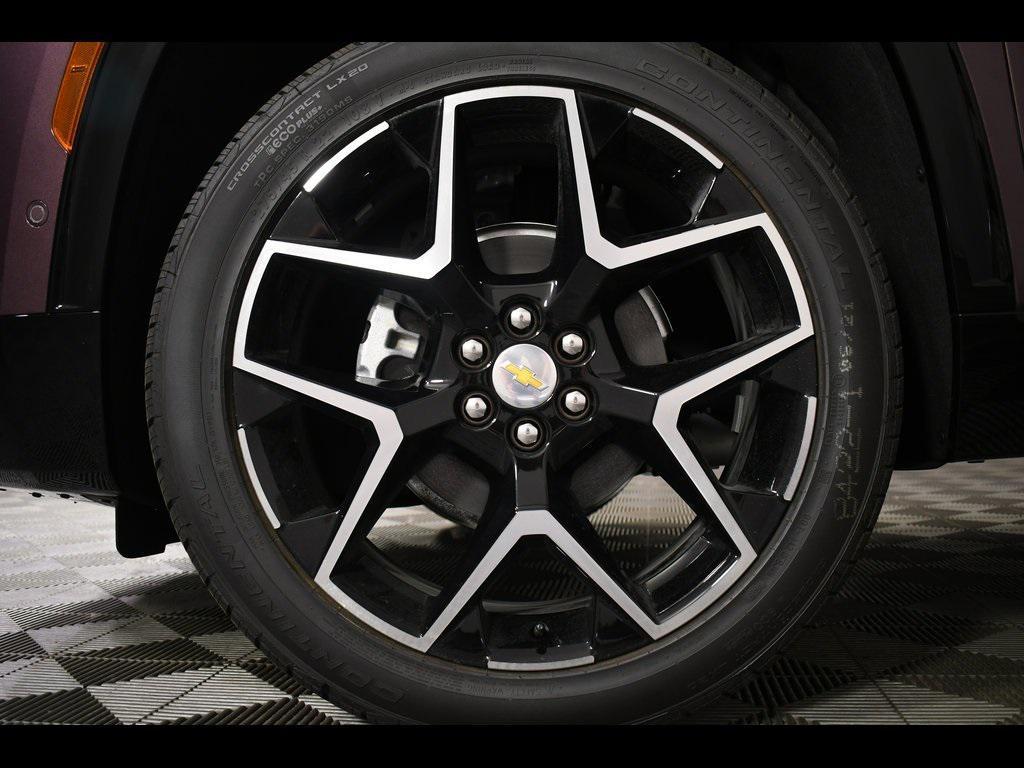 new 2025 Chevrolet Traverse car, priced at $61,025