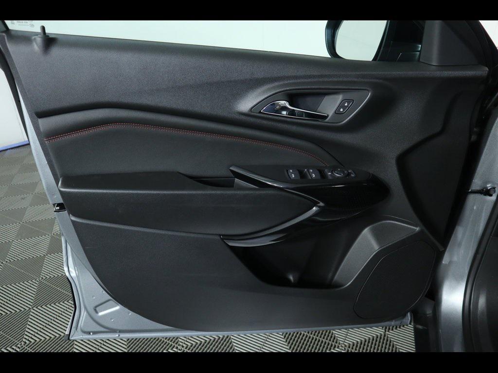 new 2025 Chevrolet Trax car, priced at $26,455