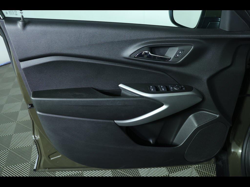 used 2024 Chevrolet Trax car, priced at $20,137