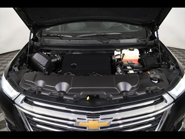 used 2022 Chevrolet Traverse car, priced at $32,989