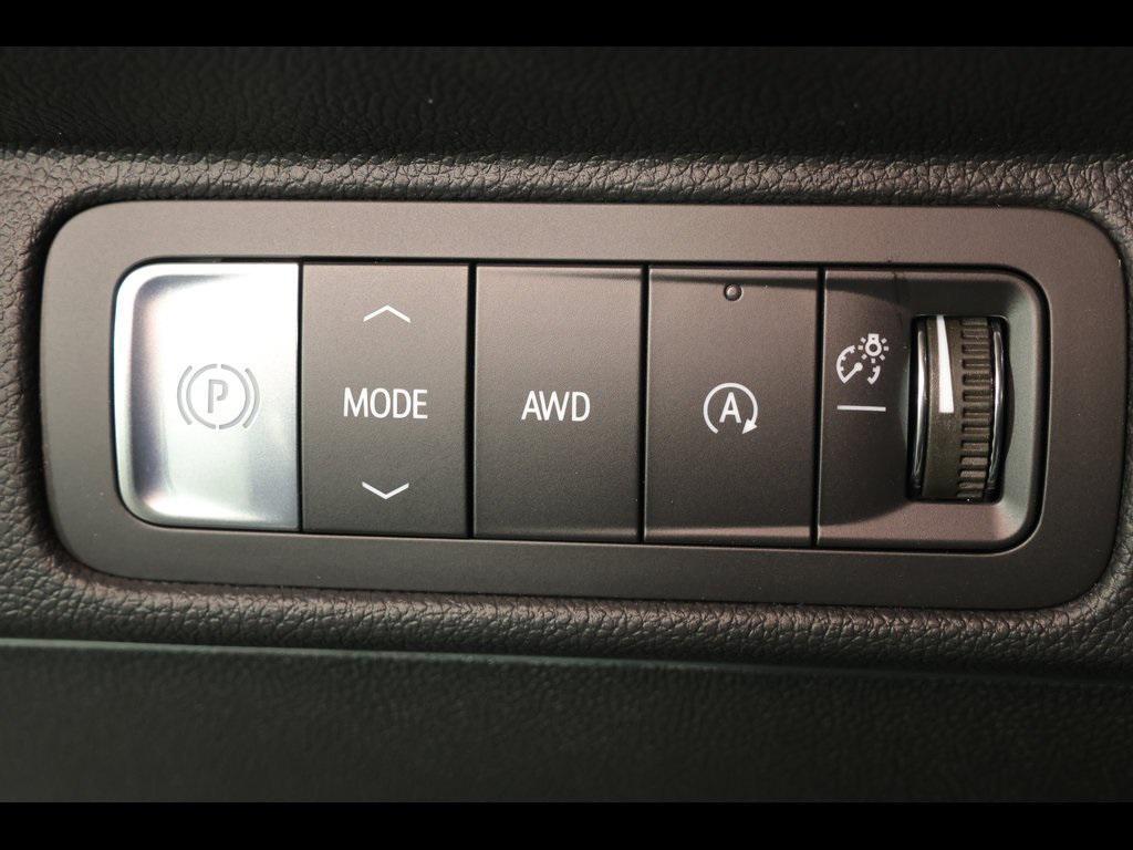 new 2026 Chevrolet Traverse car, priced at $46,775