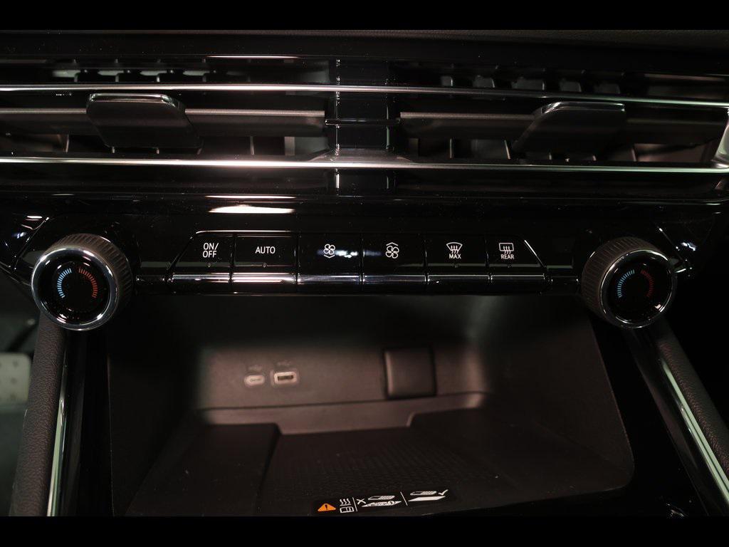 new 2026 Chevrolet Traverse car, priced at $46,775