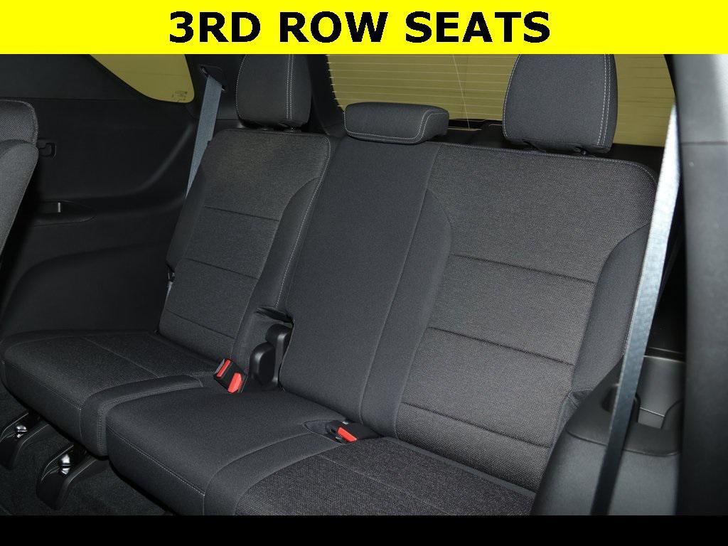 new 2026 Chevrolet Traverse car, priced at $46,775