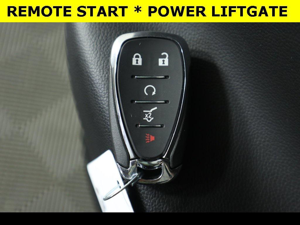 used 2022 Chevrolet Equinox car, priced at $19,697
