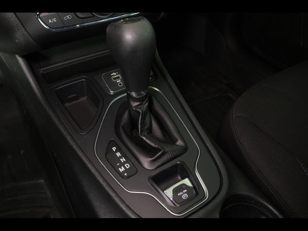 used 2019 Jeep Cherokee car, priced at $21,359