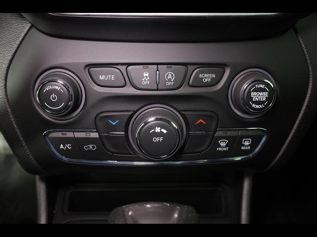 used 2019 Jeep Cherokee car, priced at $21,359