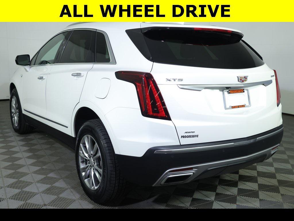 used 2022 Cadillac XT5 car, priced at $36,948