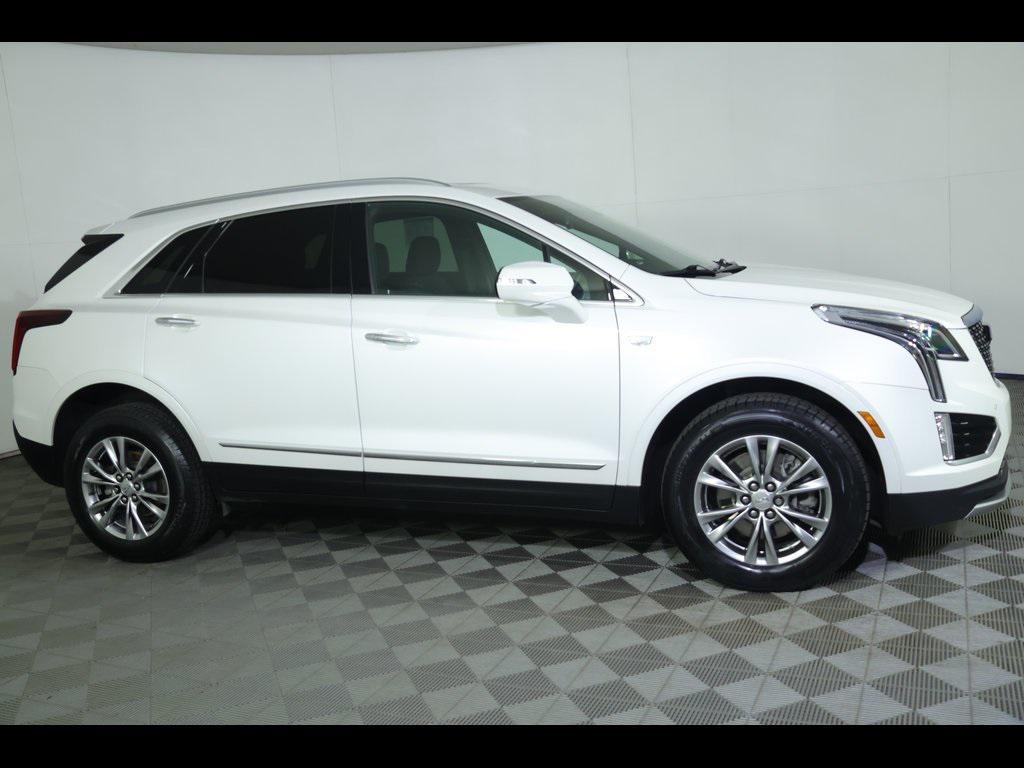 used 2022 Cadillac XT5 car, priced at $36,948