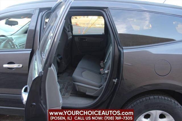 used 2015 Chevrolet Traverse car, priced at $5,799