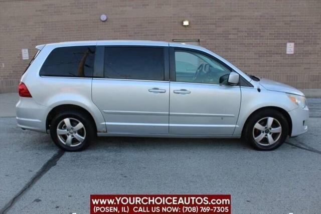 used 2009 Volkswagen Routan car, priced at $3,799