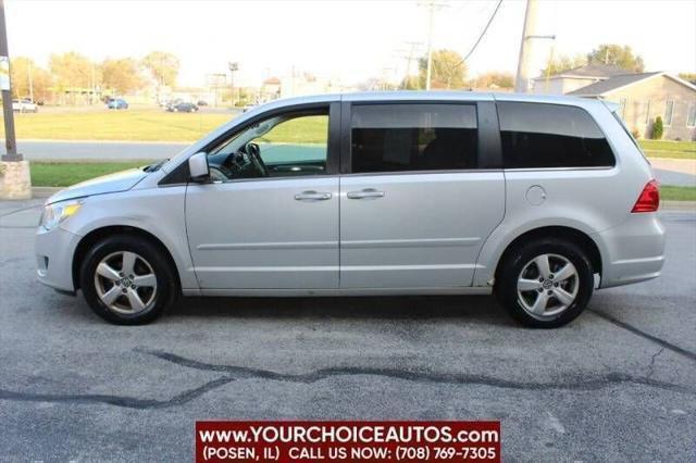 used 2009 Volkswagen Routan car, priced at $3,999