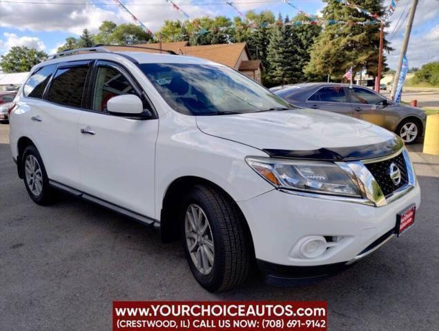 used 2016 Nissan Pathfinder car, priced at $11,999