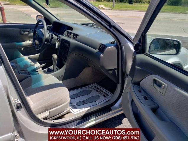 used 2001 Toyota Camry car, priced at $5,999