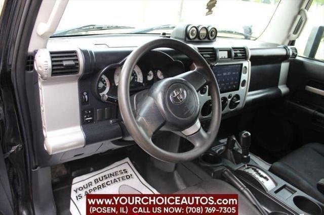 used 2008 Toyota FJ Cruiser car, priced at $10,999