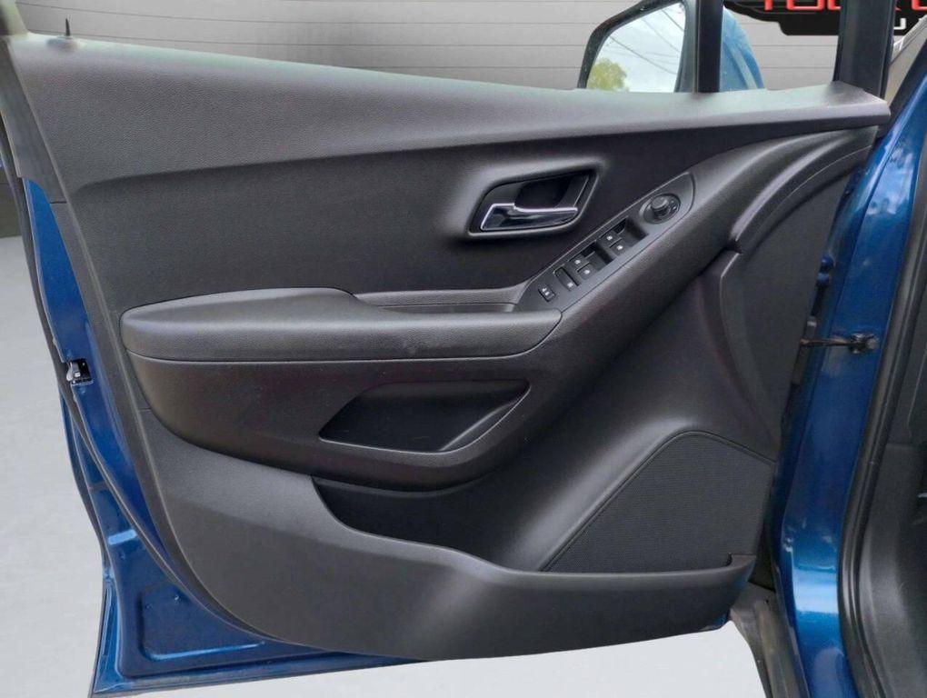used 2019 Chevrolet Trax car, priced at $8,999