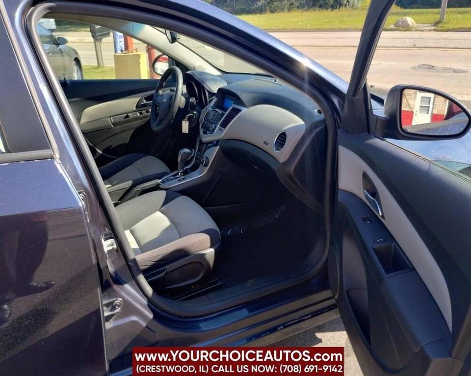 used 2016 Chevrolet Cruze Limited car, priced at $6,799