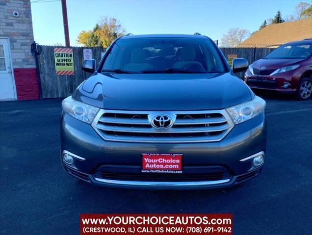 used 2011 Toyota Highlander car, priced at $10,999