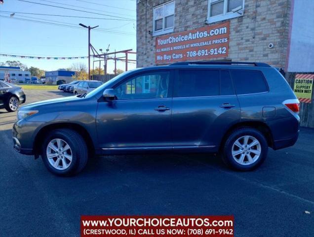 used 2011 Toyota Highlander car, priced at $10,999