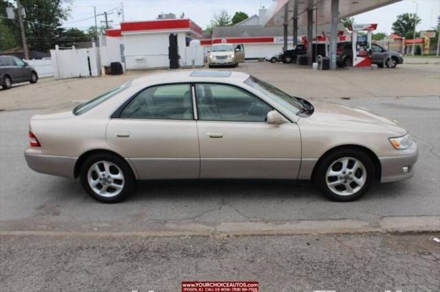 used 2001 Lexus ES 300 car, priced at $7,299