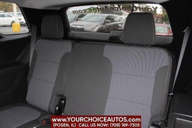 used 2021 Chevrolet Traverse car, priced at $17,499
