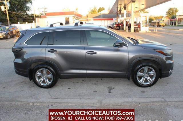 used 2015 Toyota Highlander car, priced at $15,999