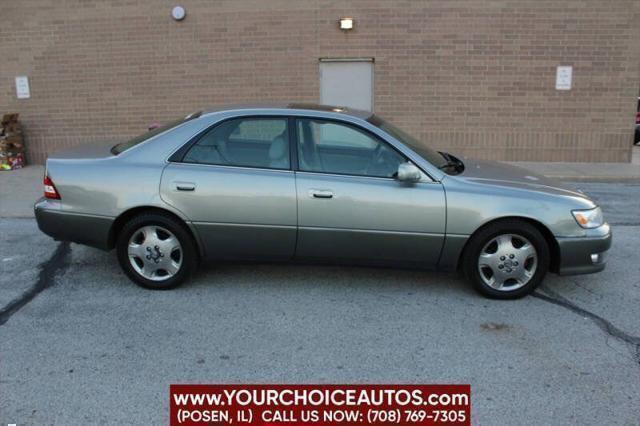 used 2000 Lexus ES 300 car, priced at $4,799